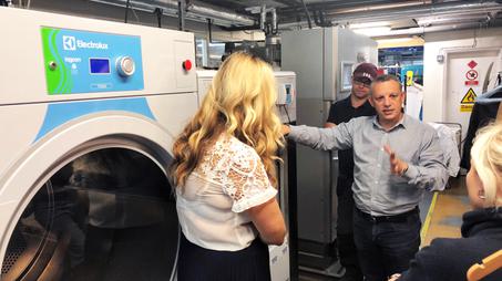 Palace Laundry Wet Cleaning Training
